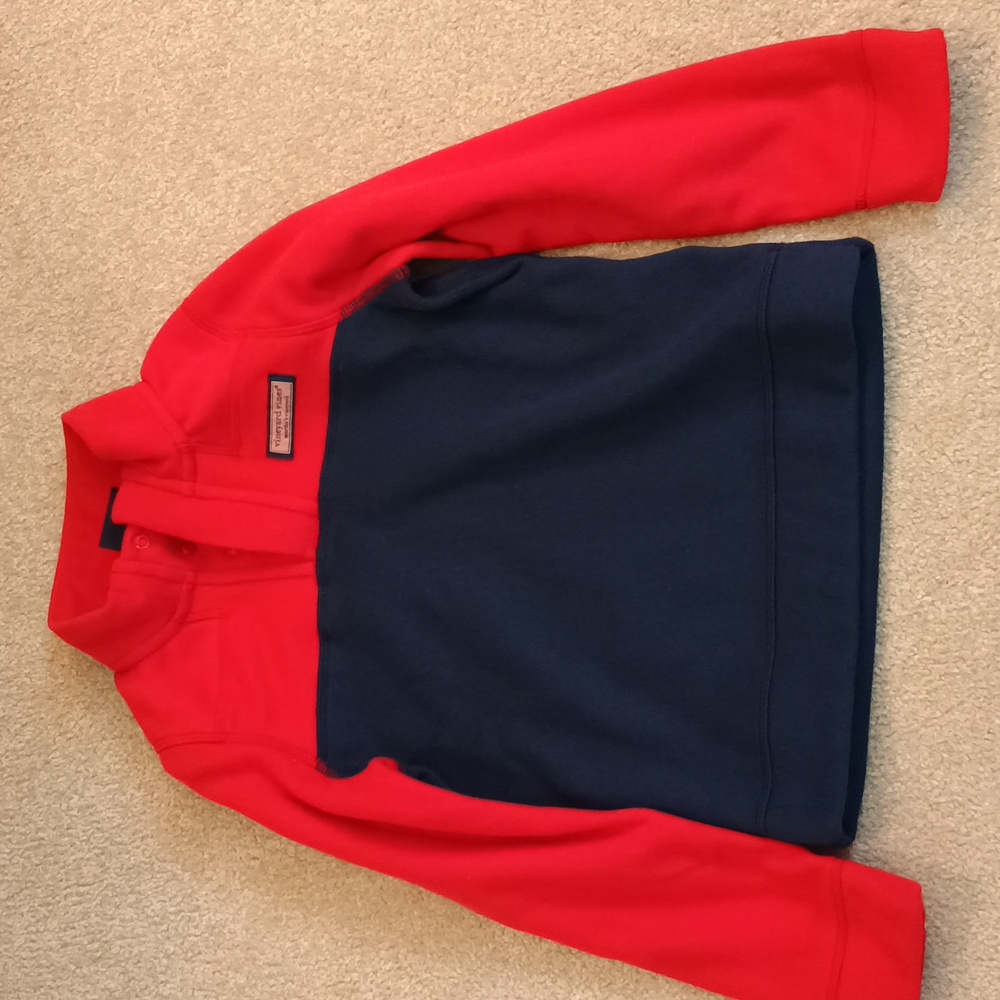 Vineyard Vines boys half button fleece pullover, size 6